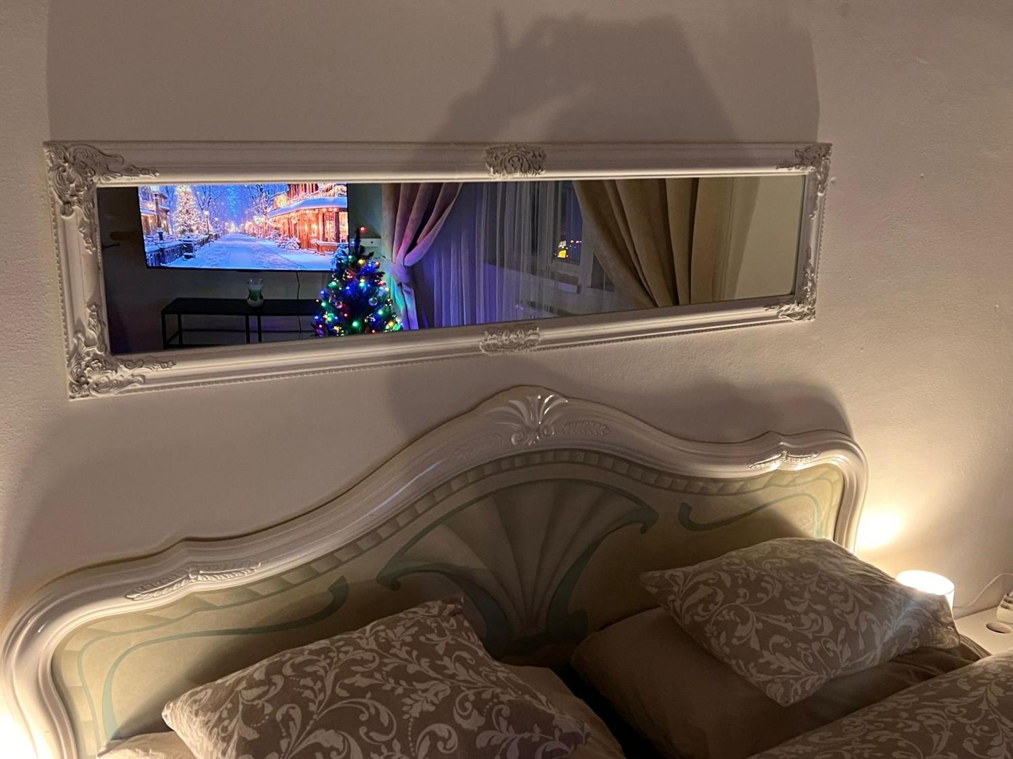 At The Blue Lion & Parking Assistance Apartment Прага Екстериор снимка
